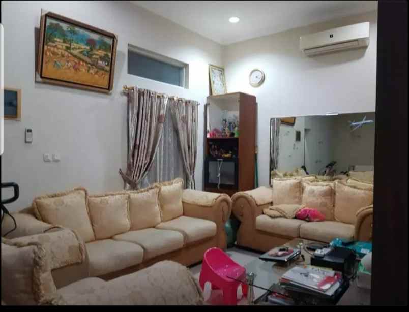 jual rumah sunter podomoro