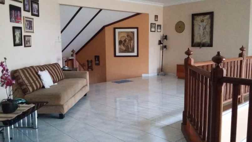 jual rumah taman aries jak bar