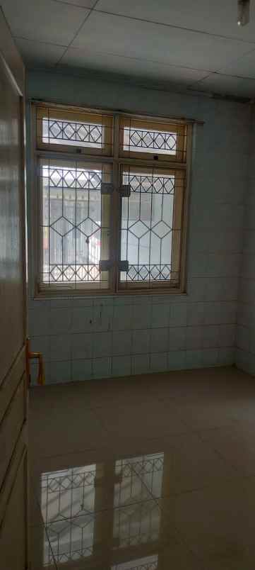 jual rumah taman palem lestari jak bar