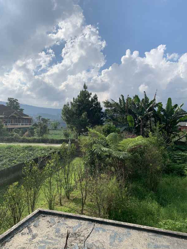 jual villa minimalis kawasan maribaya cikole lembang