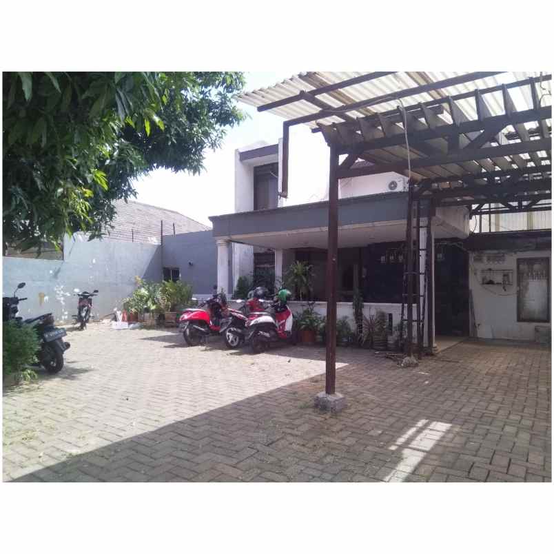 kost jl damai raya cipete