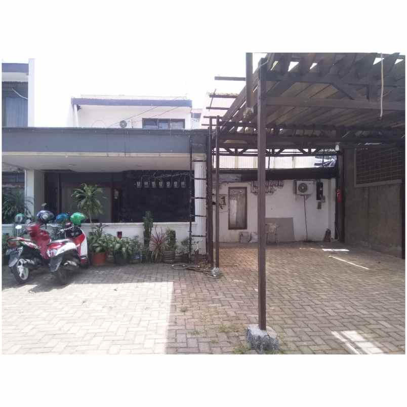 kost jl damai raya cipete