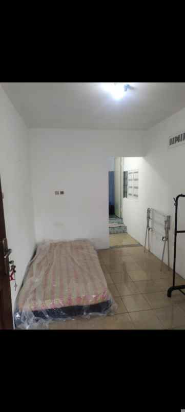 kost wanita anti banjir