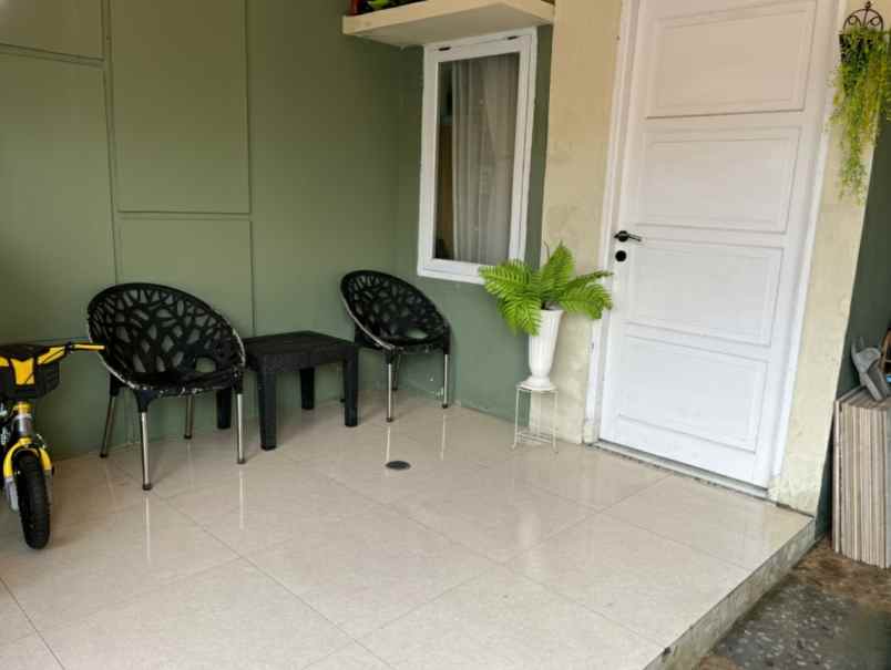 over kredit rumah grand sutera serang