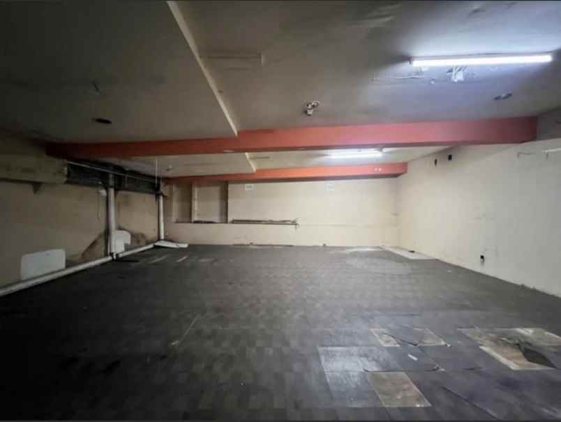 ruko depan mall di danau sunter utara jakarta utara