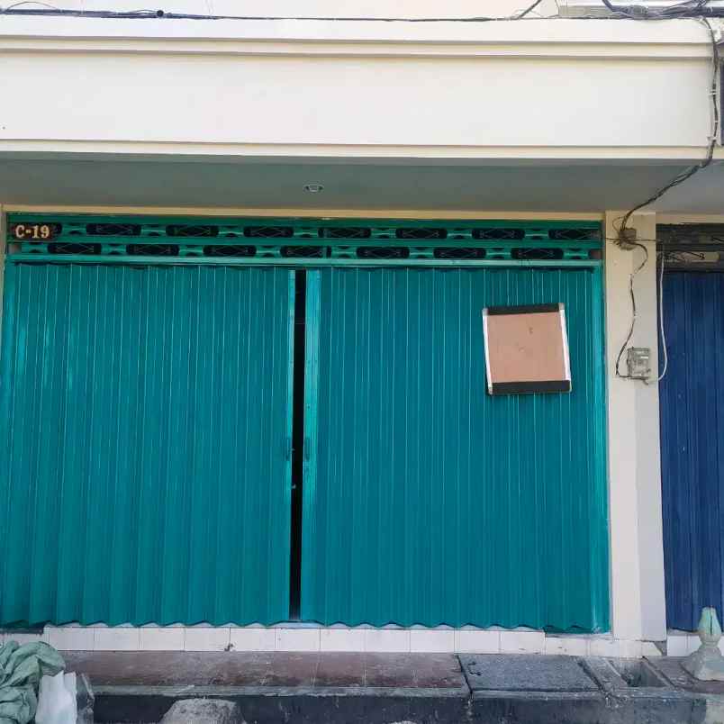 ruko klampis megah strategis siap pakai row 3 mobil