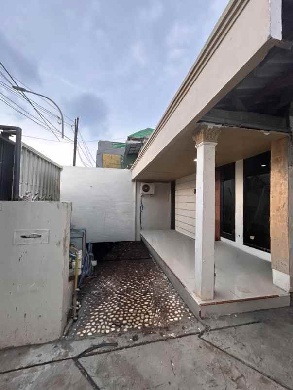 rumah 1 lantai siap huni darmo indah baru renovasi