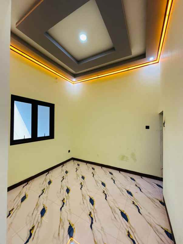 rumah 2 lantai dalam cluster di pamulang tangsel