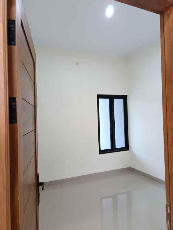rumah 3 kamar tidur dekat sma n 1 godean sleman