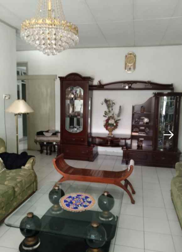 rumah asri siap huni halaman luas di margahayu raya