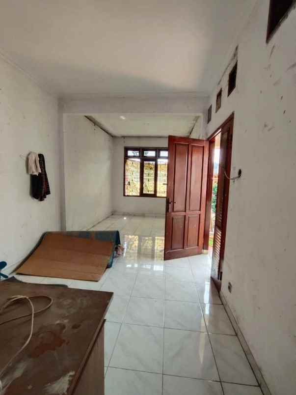 rumah bagus luas murah dalam pusat kota depok