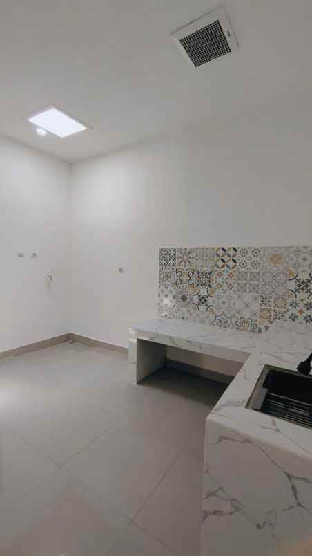 rumah baru murah di villa dago pamulang rp 650jt