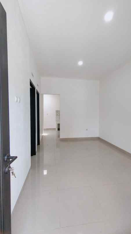 rumah baru murah di villa dago pamulang rp 650jt