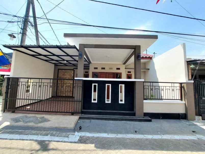 rumah baru siap huni lokasi sawojajar kota malang