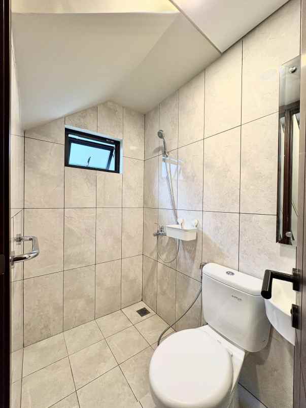 rumah cantik dekat ikea tol padalarang harga 2 8 m aja