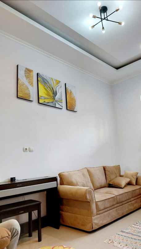 rumah cantik siap huni di bojongsoang