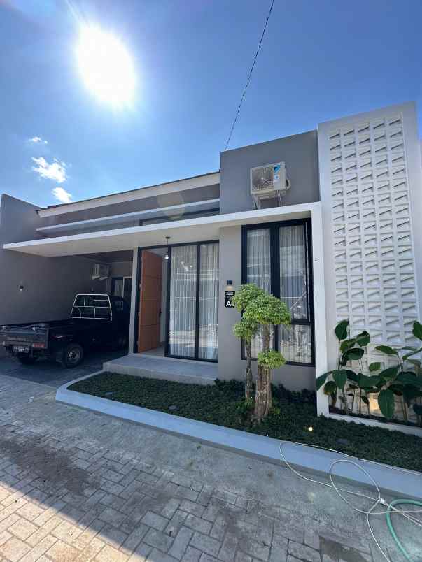 rumah cluster cantik dekat pemda sleman