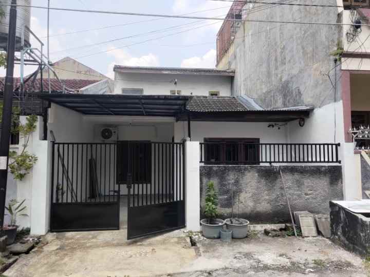 rumah darmo indah timur bangunan terawat dan siap huni