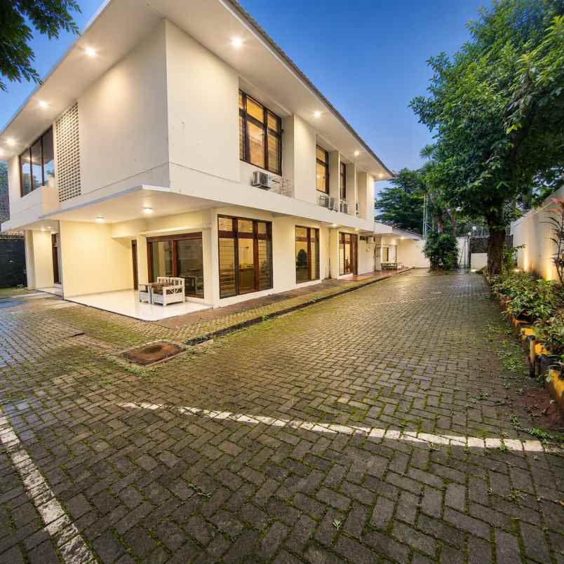 rumah disewakan di kemang