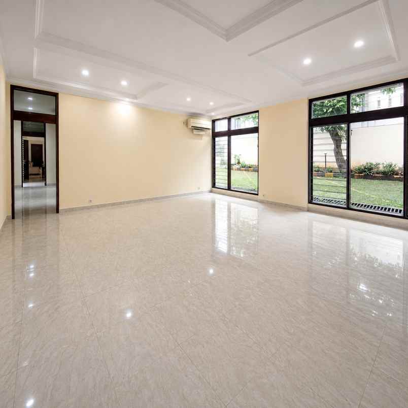 rumah disewakan di kemang
