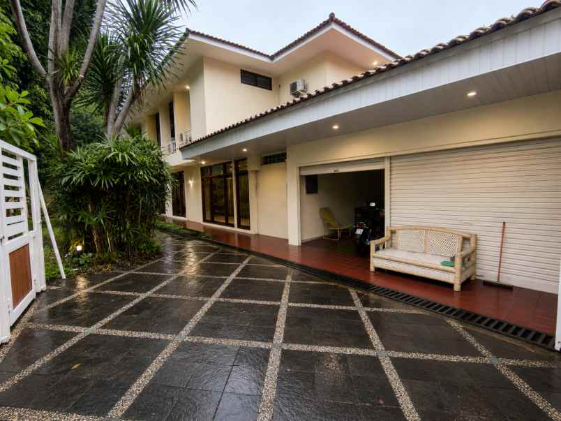 rumah disewakan di kemang