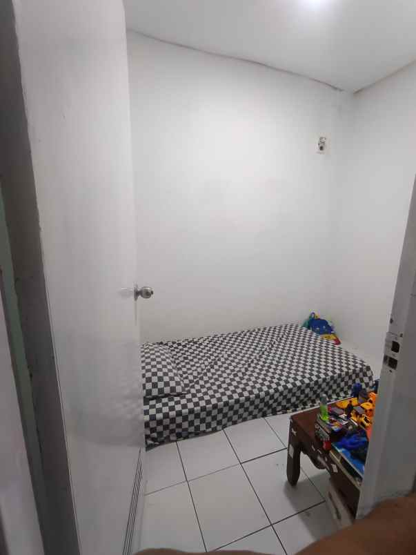 rumah dua lantai murah melong cimahi selatan