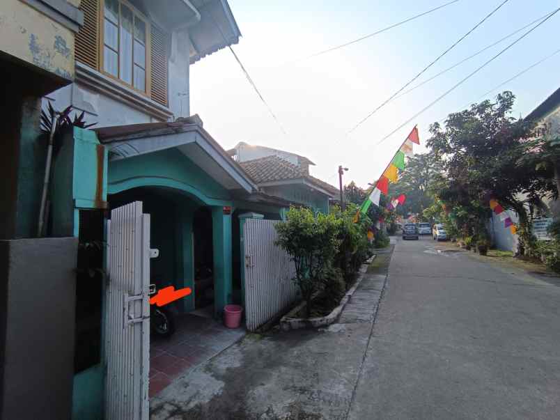 rumah dua lantai murah melong cimahi selatan