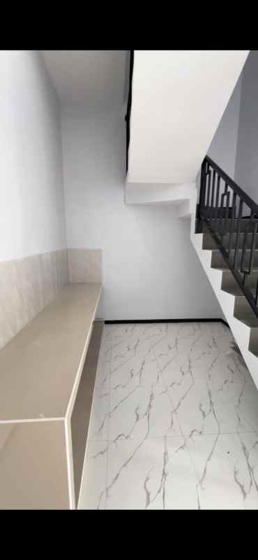 rumah free kanopi 600 jutaan lokasi di cemorokandang