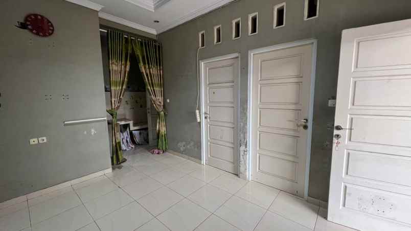 rumah full renovasi dekat tol serang timur
