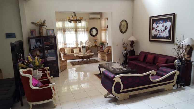 rumah gandaria selatan