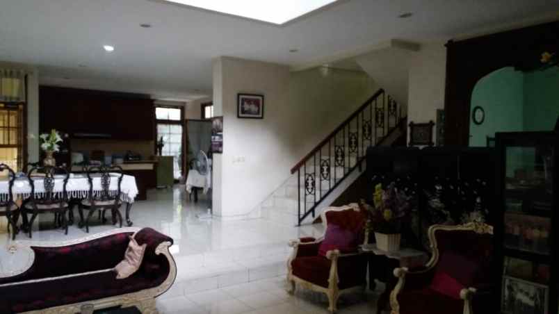 rumah gandaria selatan