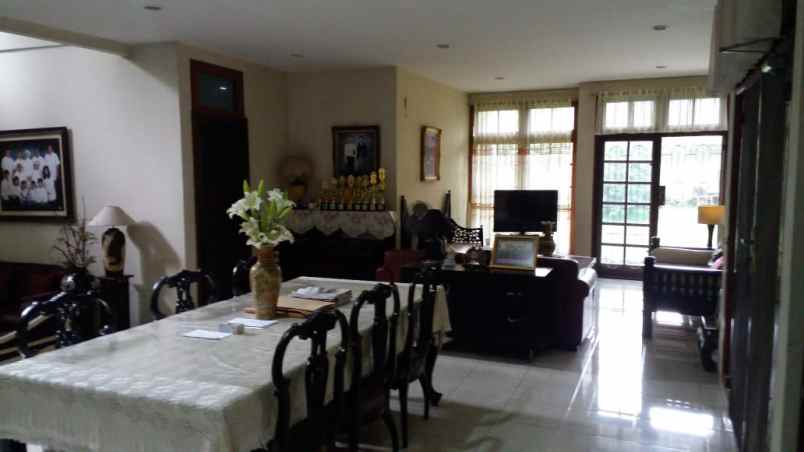 rumah gandaria selatan