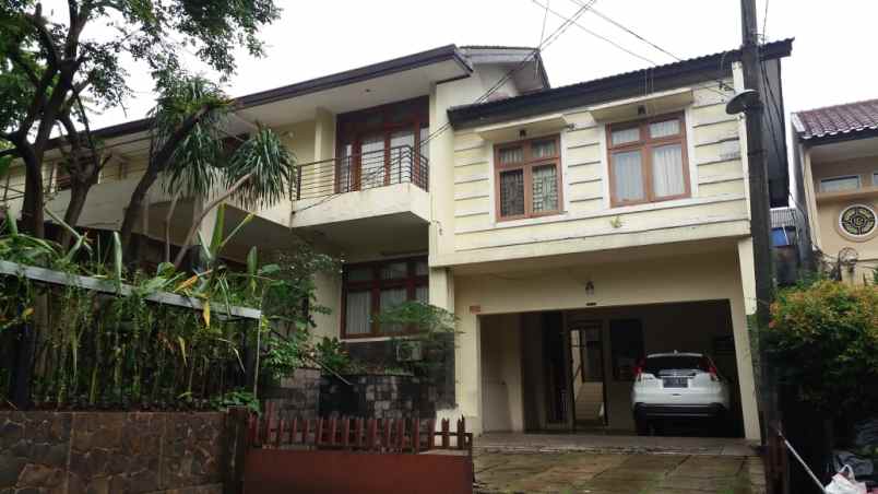 rumah gandaria selatan