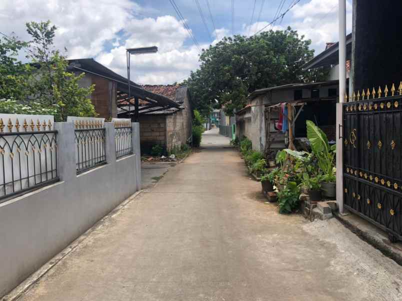 rumah grogol limo depok