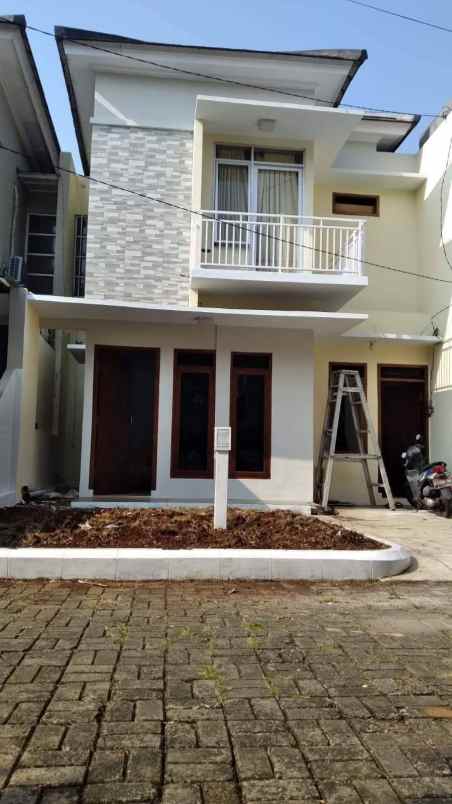 rumah grogol limo depok 3 kamar tidur