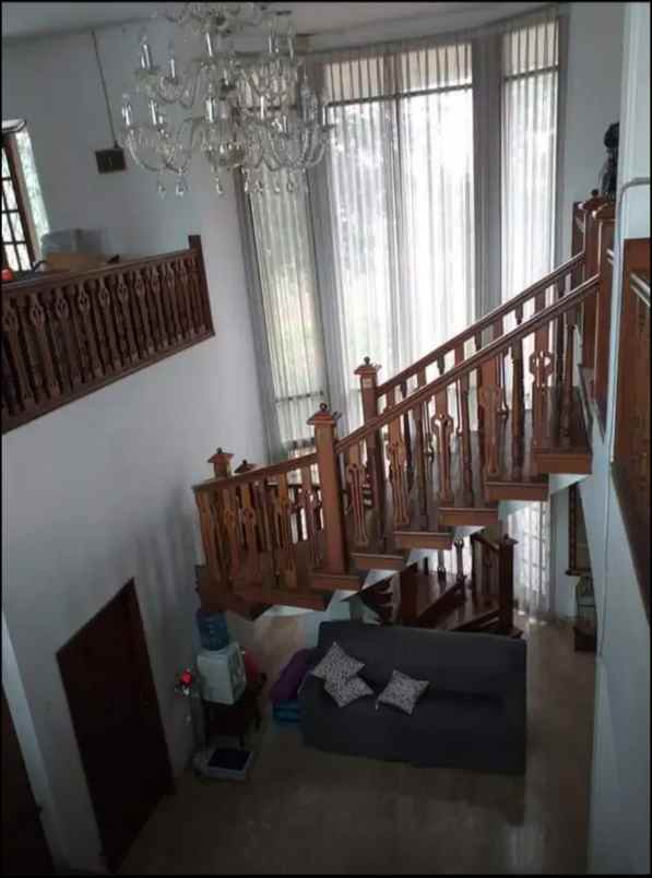 rumah hook luas harga murah di pamulang barat serpong