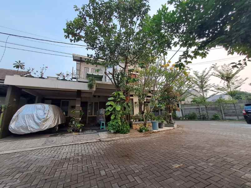 rumah hook mewah furnish di talaga bestari tangerang