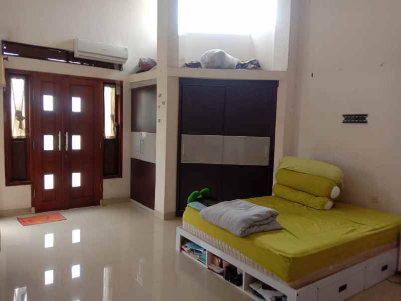 rumah hook mewah furnish di talaga bestari tangerang