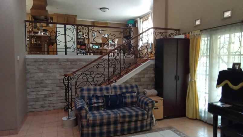 rumah hook rapi terawat di citra garden