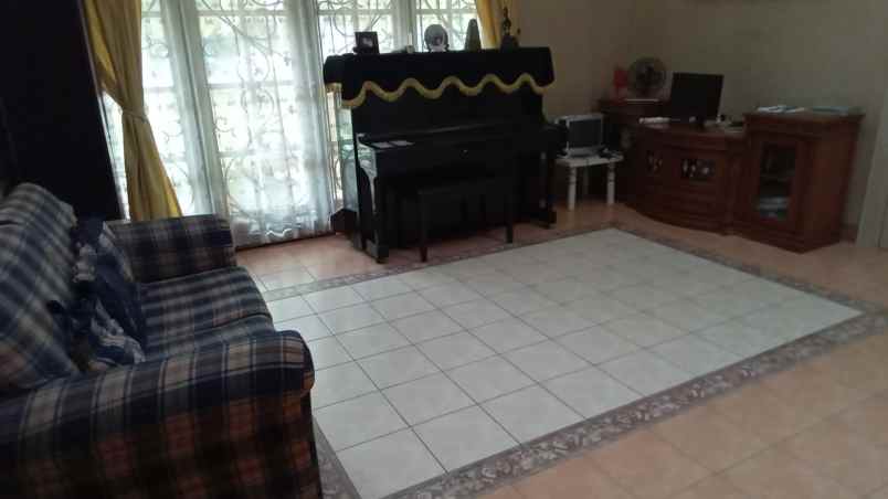 rumah hook rapi terawat di citra garden