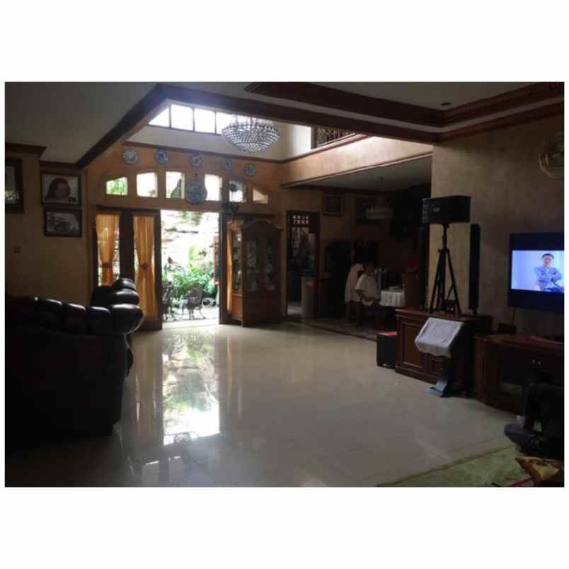 rumah jalan damai raya cipete