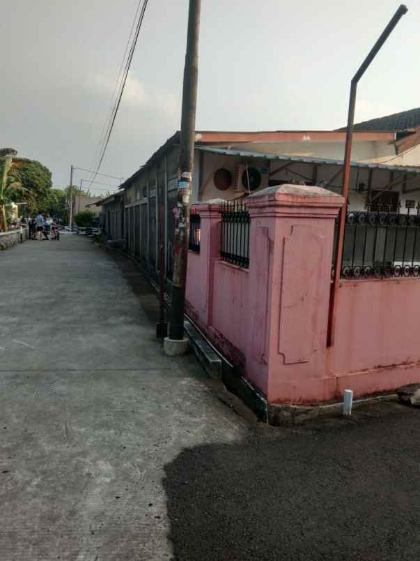 rumah jl h mencong sudimara barat