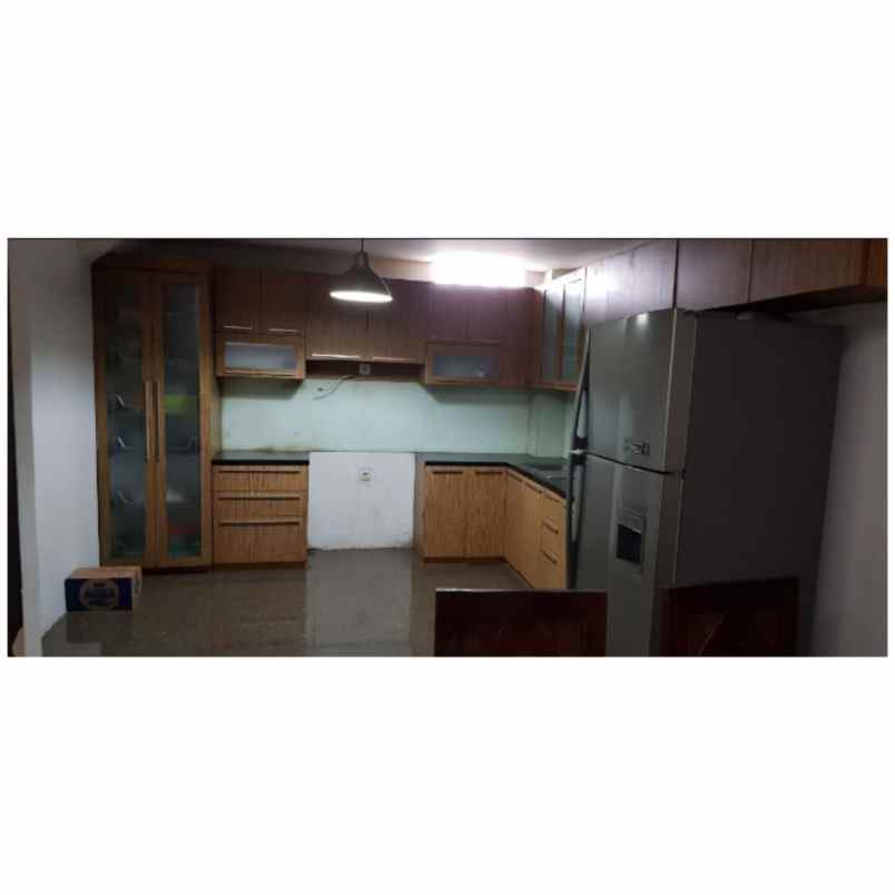 rumah jl h muchtar raya kel