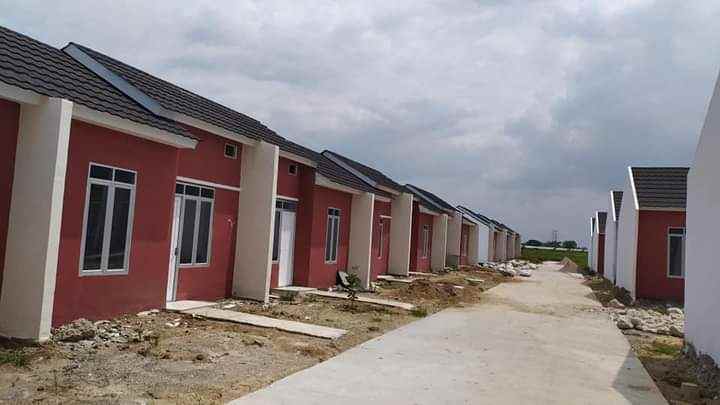 rumah jl raya sriamur tambun utara