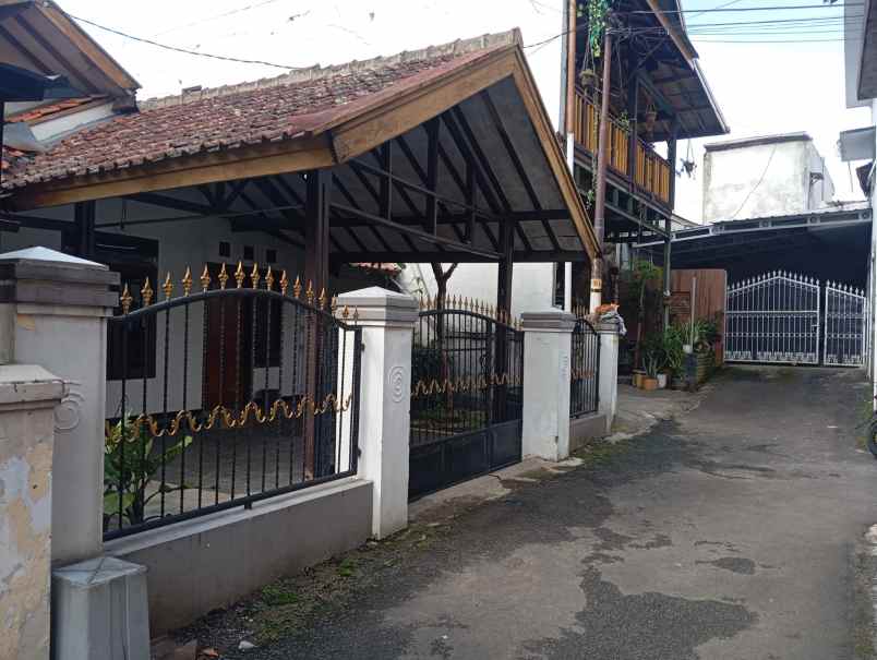 rumah kavling cihanjuang babut dekat ratu bakery