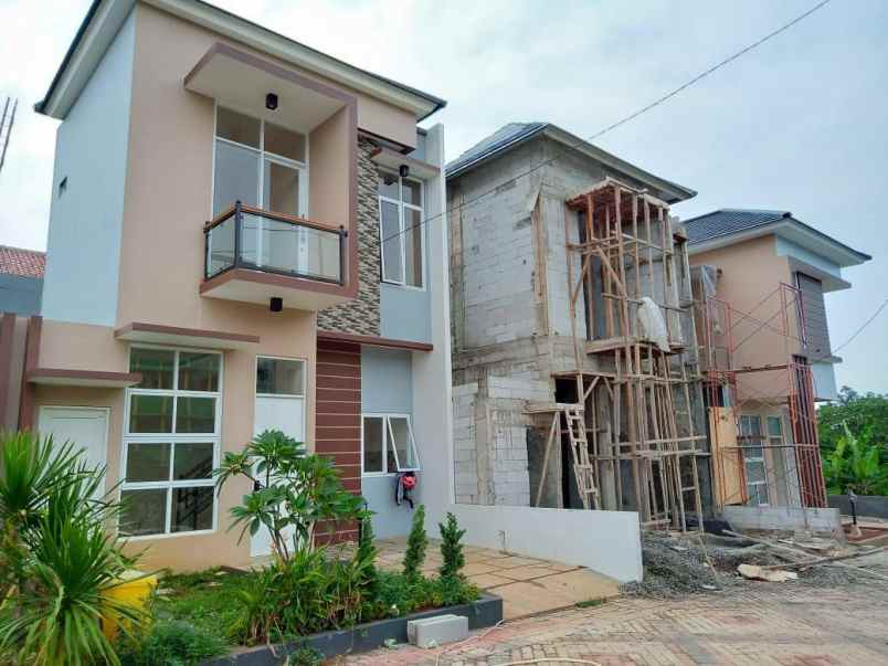 rumah kel cibubur kec ciracas