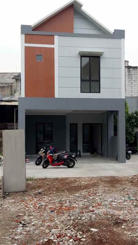 rumah klaster dekat ke jaksel dan bsd pintu tol limo