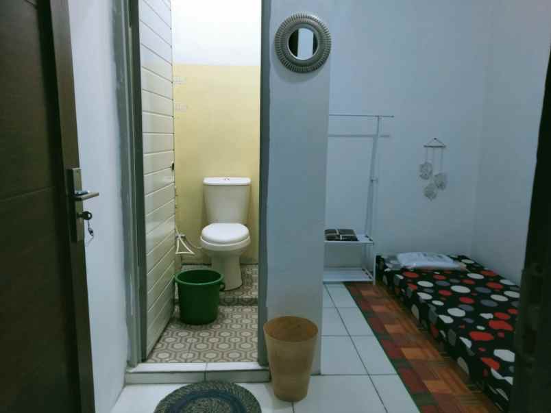 rumah kost aktif dan salon dekat kampus upi setiabudi