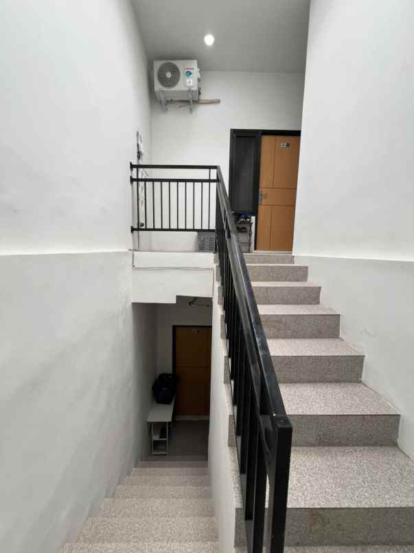 rumah kost aktif ketintang gayungan surabaya selatan