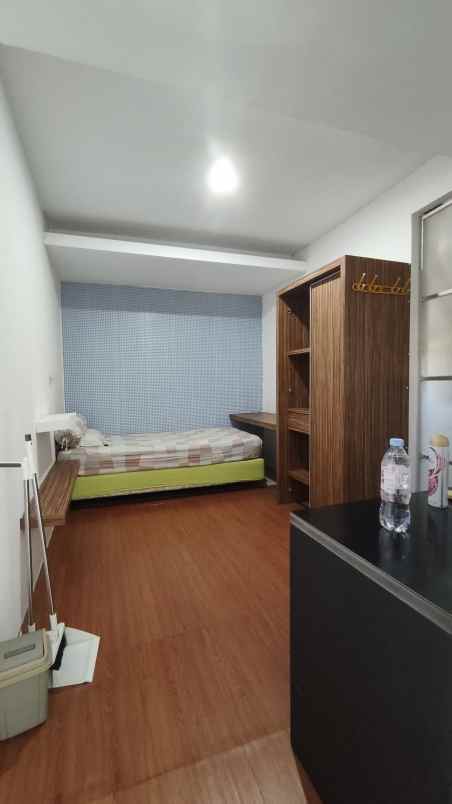 rumah kost waterfront citraland 27 kamar dekat uc